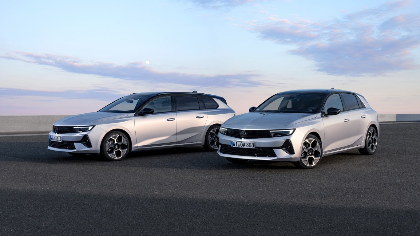 Opel Astra стана хибрид и се движи изцяло на ток при ниски скорости