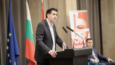 Иван Таков оглави новоучреденото движение "Бузлуджа" в БСП