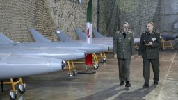 Иран кръсти новия си дрон "Газа" и се кани с него да обстрелва Израел