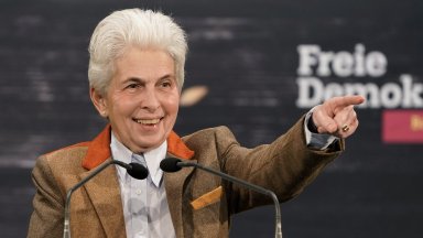 В интервю за днешното издание на в Билд Щрак Цимерман която