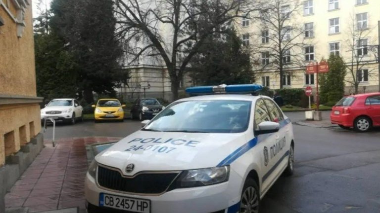 Сигнали за бомба в Софийския университет и Съдебната палата