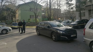 Тялото е било открито сутринта около 6 часа от персонала