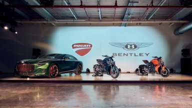 Ducati представя уникалния бутиков мотоциклет Diavel за клиентите на Bentley 