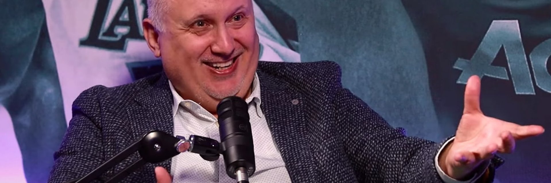 Жаклин Михайлов в Sportcast: Втрещен съм, че Гонзо бе изборът на статуквото в БФС