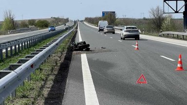 Малко преди 13 часа сигнал за самокатастрофирал мотоциклетист е приет