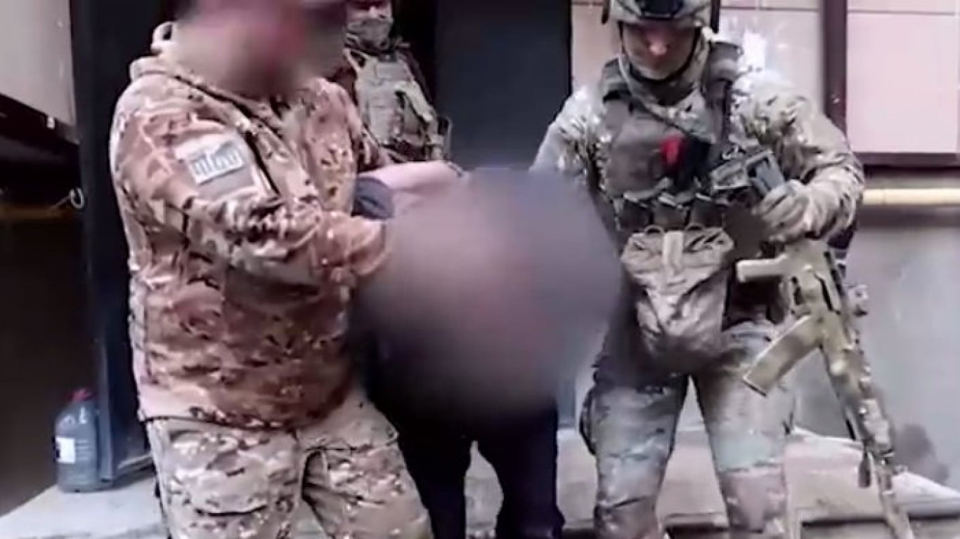 Задържани от ФСБ в Дагестан чужди бойци са финансирали атентата в "Крокус" (видео)