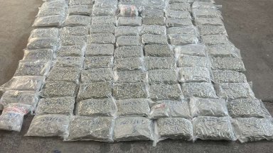 Снимка Агенция Митници Наркотичното вещество и превозното средство са иззети