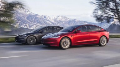 Tesla пуска Model 3 със задно