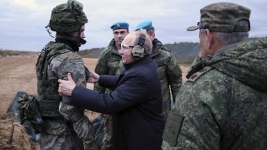 В Москва и други руски градове броят на желаещите да