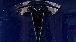 Фиаско за Tesla във Франция
