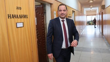 Калин Стоянов и още трима министри на Денков - вижте предложения служебен кабинет
