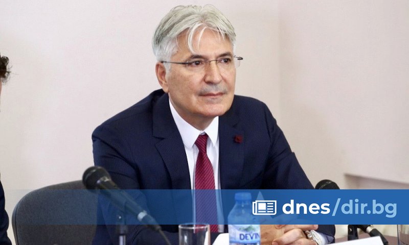 Ние защитаваме правата не само на дванадесетте, които са класирани,