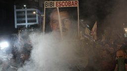 Протест беляза 6-те месеца от войната в Газа, враждебни думи срещу Нетаняху огласиха Израел