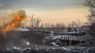 Киев обяви за руски щурм на Часов Яр с 25 000 войници, ударена е ТВ кулата на Харков (видео)