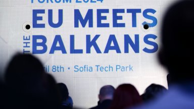 "ЕС се разширява, когато е подтикнат": Как Балканите виждат евроинтеграцията си