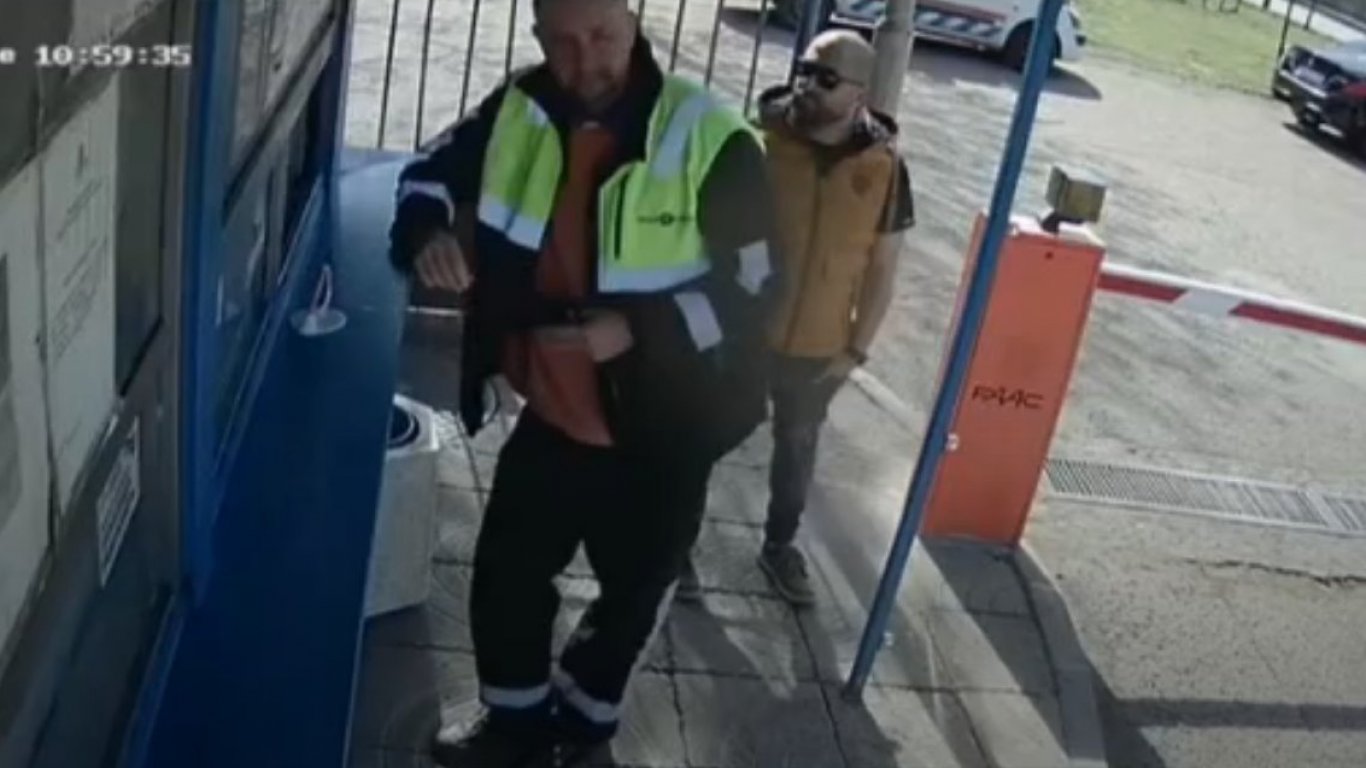 Паяк вдигна колата на служител на ДАИ Пловдив, той свали номерата му и отне книжката на шофьора