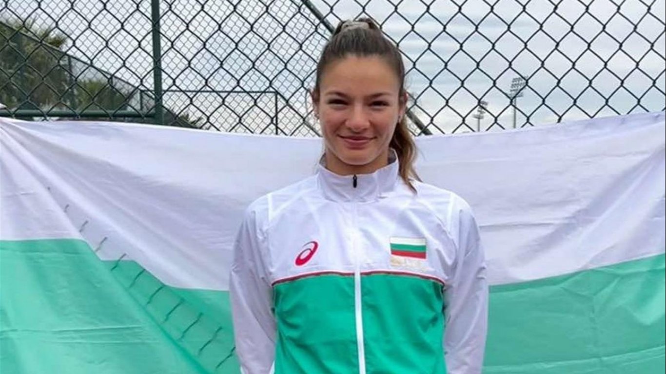Българските тенисистки загубиха от Унгария след ключов мач на двойки