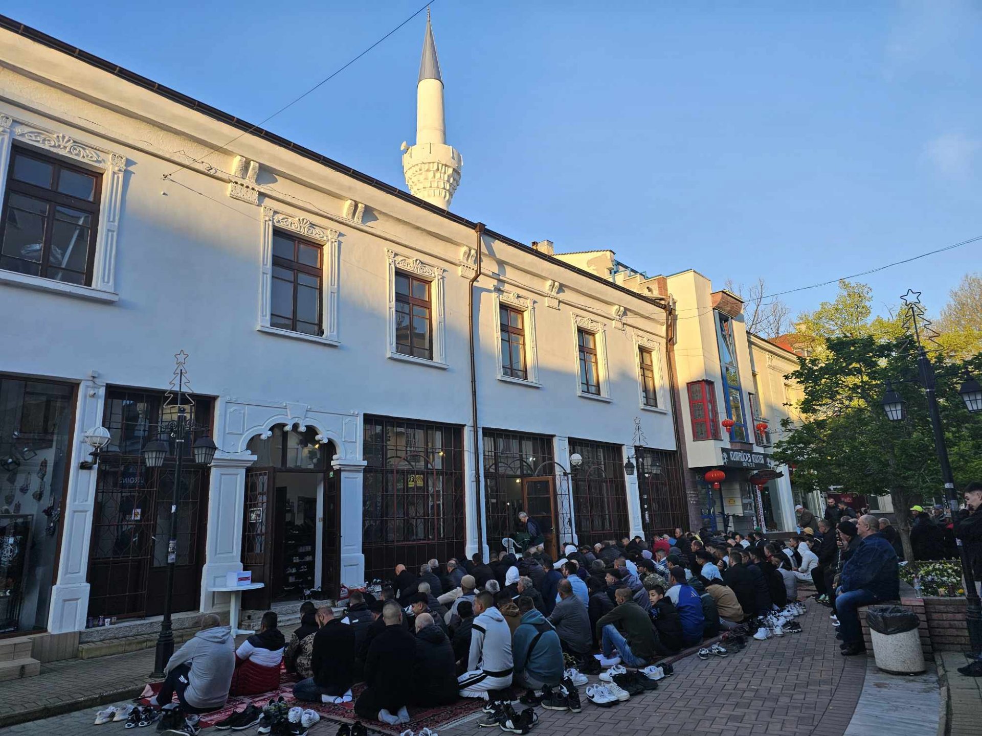 Вярващи мюсюлмани отпразнуваха в Хасково Рамазан Байрям