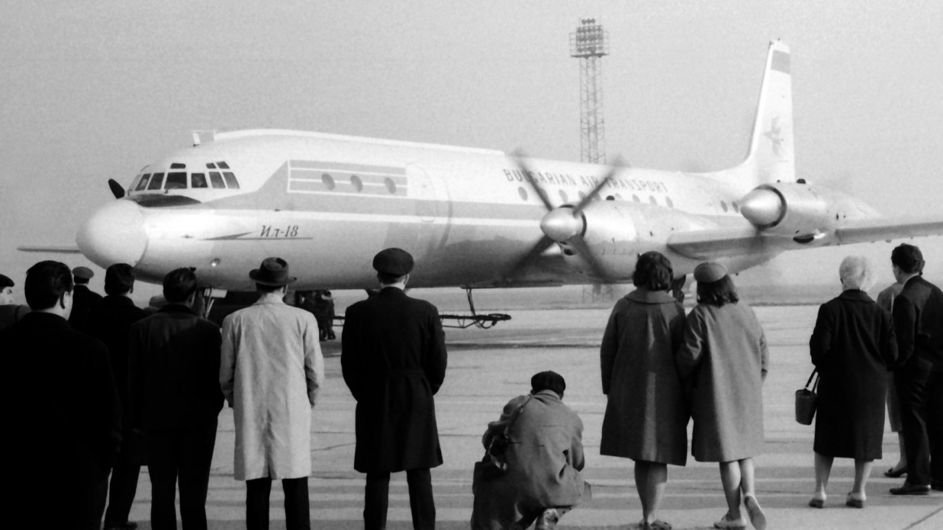 Преди 60 години Българската гражданска авиация изпълнява своя първи презокеански полет
