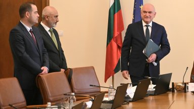 Длъжни сме да останем хладнокръвни от първия до последния ден