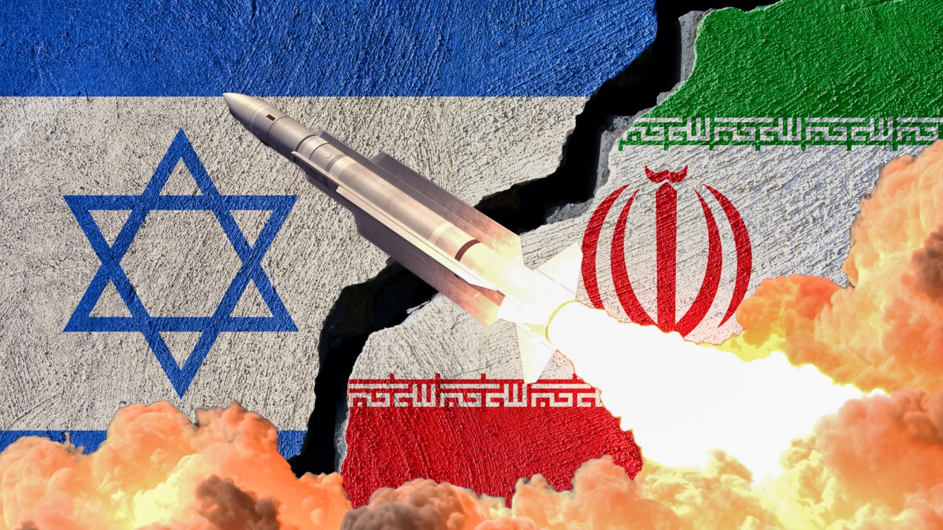 Иран е информирал САЩ, че атаките срещу Израел ще бъдат ограничени