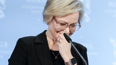 Втора министърка от норвежкото правителство подаде оставка заради плагиатство