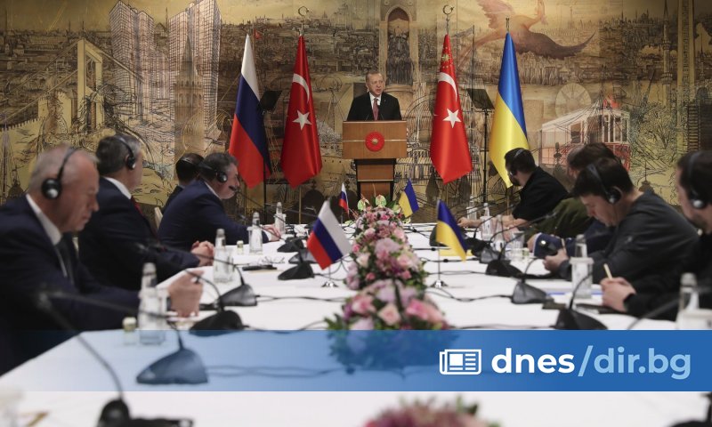Снимка: Кремъл: Изоставеното мирно споразумение може да бъде основа за преговори с Украйна