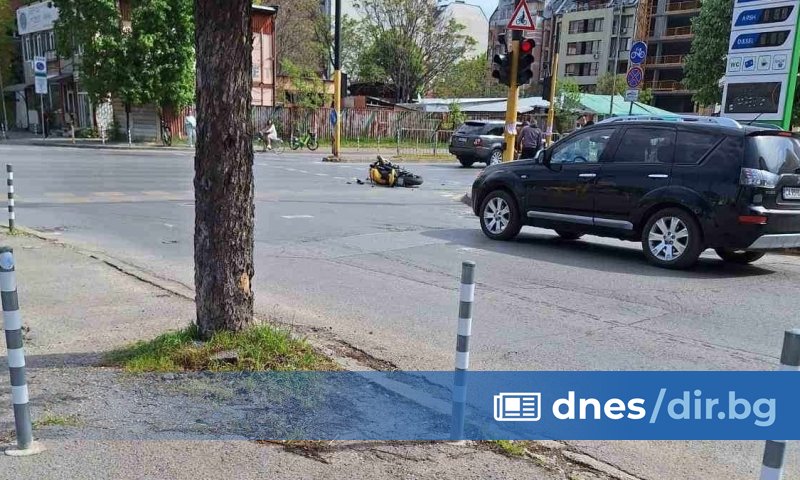 Снимка: Надежда Дойчева/Катастрофи в София/Fb 49-годишният моторист е в кома,