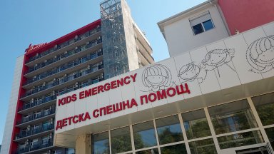 2-годишно дете от Враца, простреляно с въздушна пушка, е изведено от реанимация