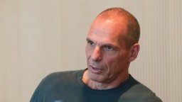 Германия не допусна Варуфакис да влезе в страната