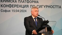 Дипломатическото дружество защити Стефан Димитров и се обяви против политически смени в МВнР