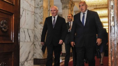 Персоналната промяна в състава на кабинета трябва да бъде
Рокадата