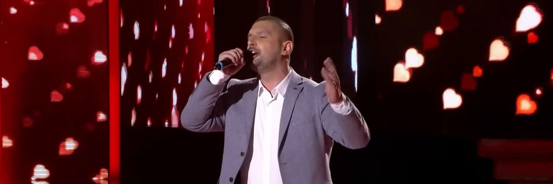 Българин предизвиква фурор в най-популярното сръбско музикално шоу