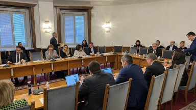 По предложение на ПП ДБ бе приета редакционна поправка с която