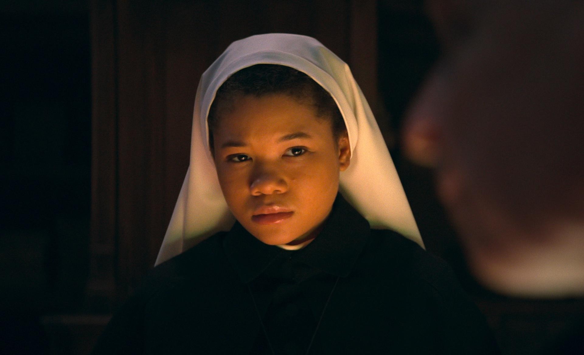 Кадър от филма "Монахинята 2"