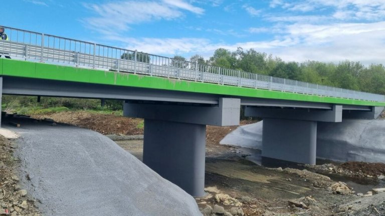 Отвориха за движение новия мост на пътя Царево-Ахтопол