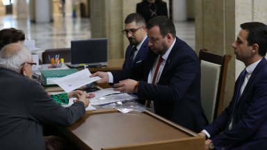 Възраждане тръгва за победа на парламентарните избори в случая и