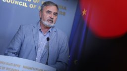 Доц. Ангел Кунчев подаде оставка