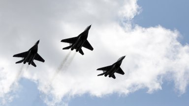 Съгласно програмата до 2032 г е предвидено самолетите МиГ 29