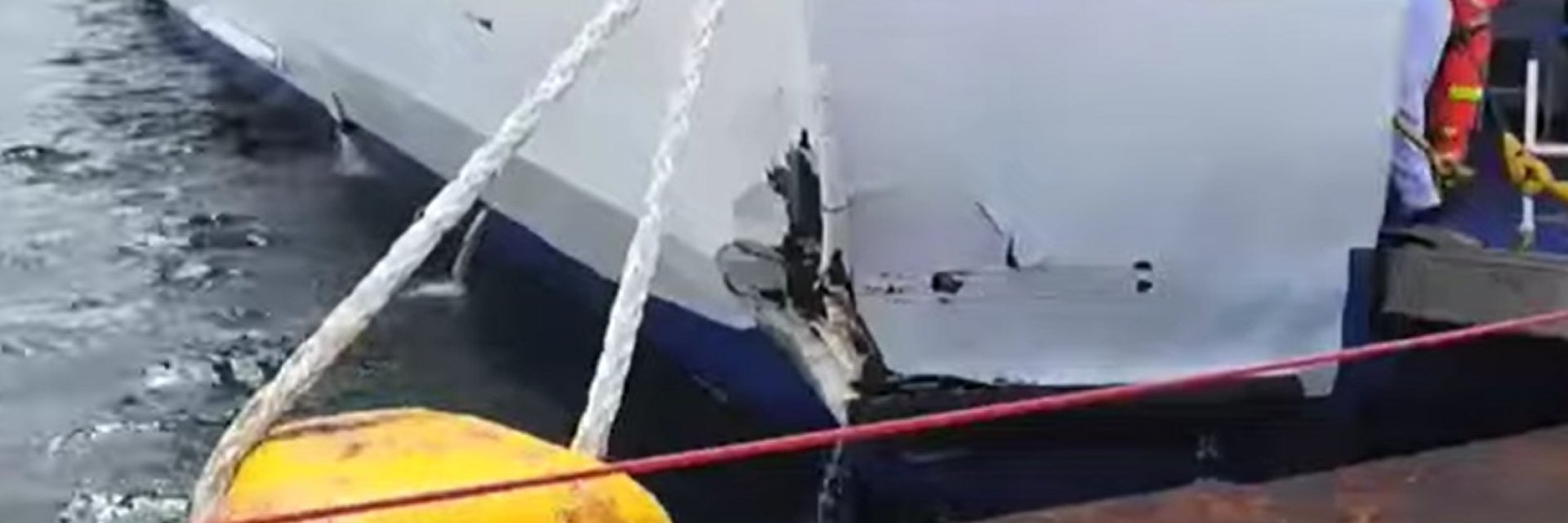 Ферибот се блъсна в кей в Неапол, десетки са ранени (видео)