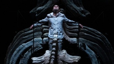 "Тартюф" на Крис Шарков със софийска премиера в Народния театър