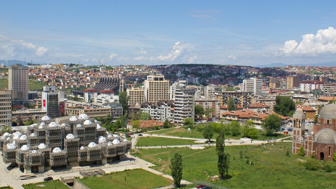 Косово получи кредитна оценка за първи път