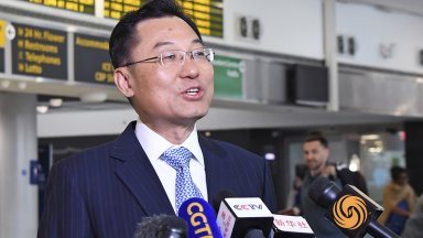 Пекин се надява да работи с Вашингтон така че отношенията