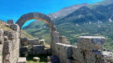 Амантия е сред най-интересните археологически богатства на Албания