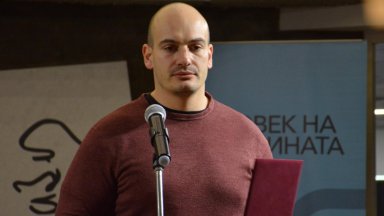 Журналистът Димитър Стоянов е в ареста за 24 часа, заплашил с оръжие служител на НАП