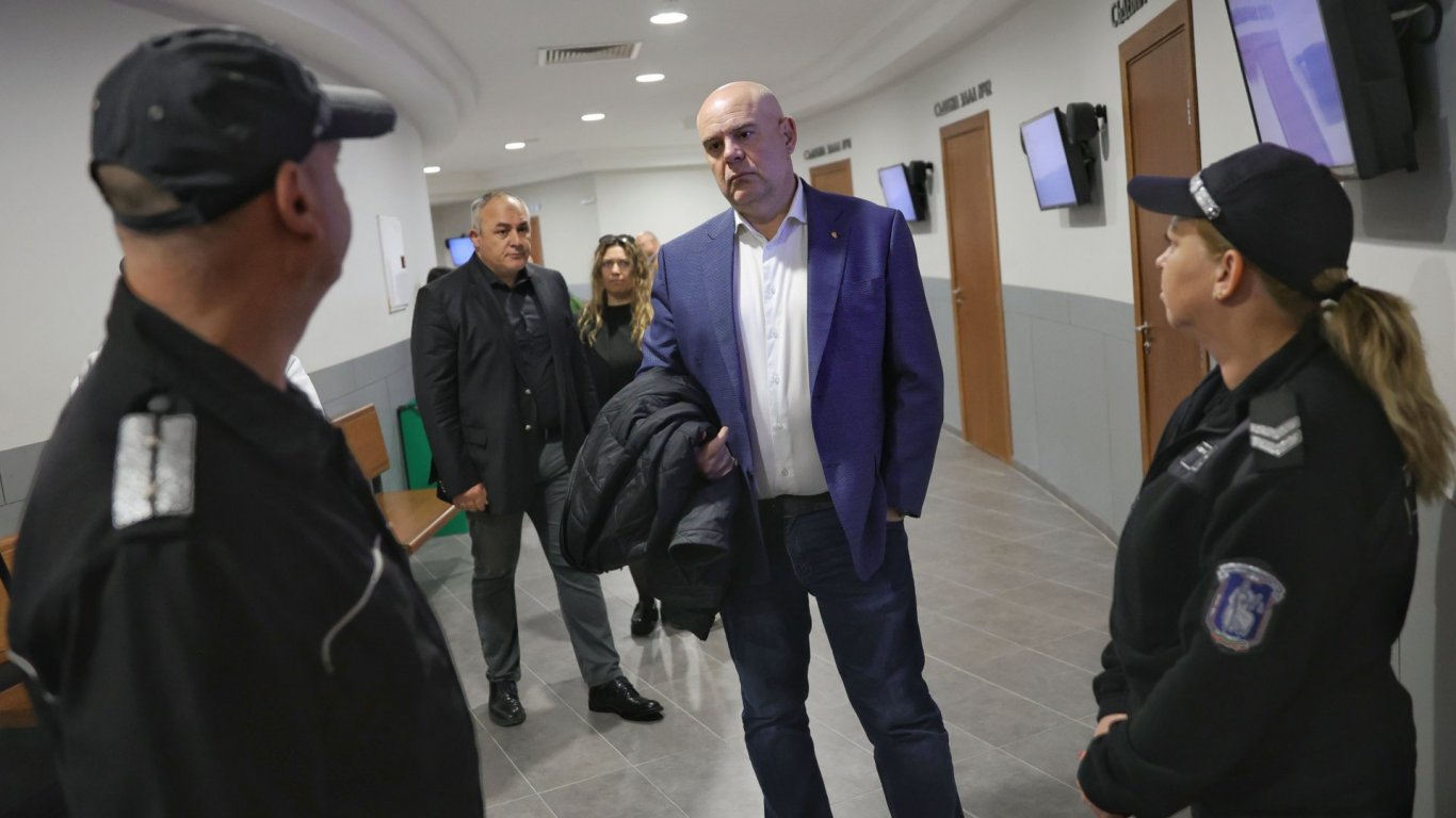 Прокуратурата осъдена да изплати обезщетение на Иван Гешев