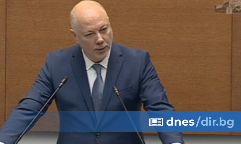 Утре изтича срокът, в който партиите и коалициите могат да