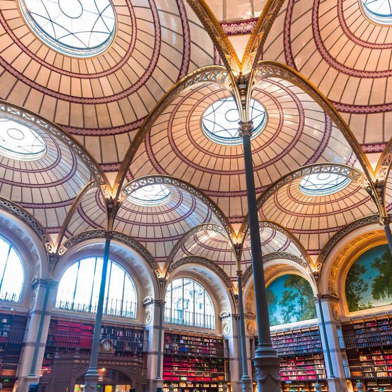 Националната библиотека на Франция постави "под карантина" четири книги от 19-и век