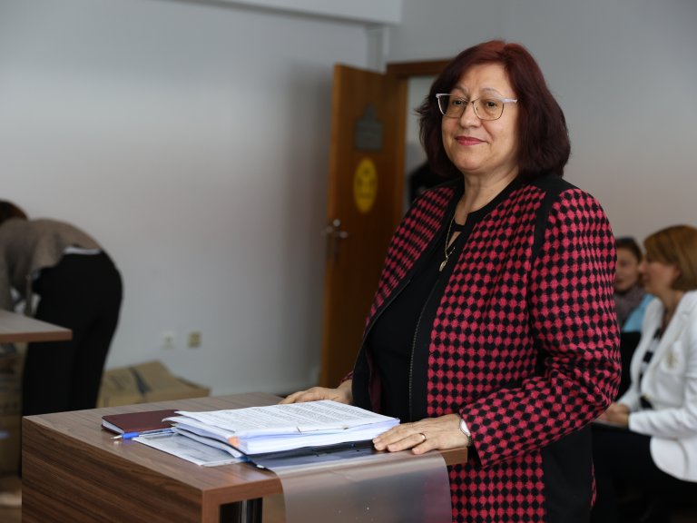 Адвокатът на Григорова: Липсват нови 17 флашки, ЦИК казват, че вече са модифицирани за вота