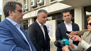 Асен Василев беше в Стара Загора на среща с граждани